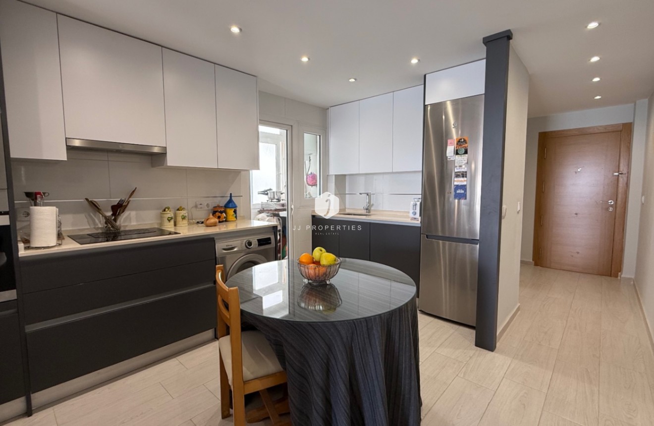 Tweedehands - Appartement / flat -
Torrevieja - Costa Blanca