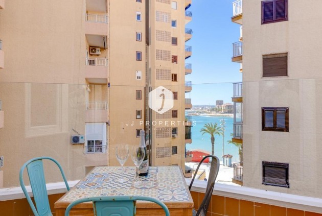 Tweedehands - Appartement / flat -
Torrevieja - Playa del Cura