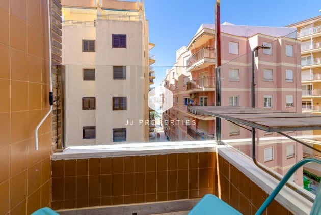 Tweedehands - Appartement / flat -
Torrevieja - Playa del Cura