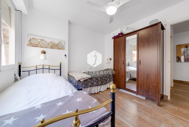 Tweedehands - Appartement / flat -
Torrevieja - Playa del Cura