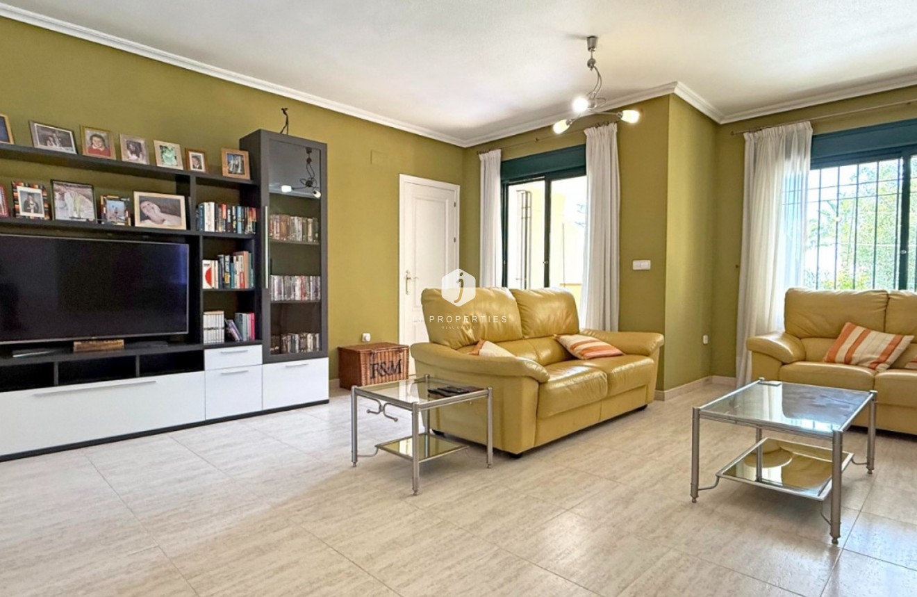 Tweedehands - Appartement / flat -
Orihuela Costa - Costa Blanca