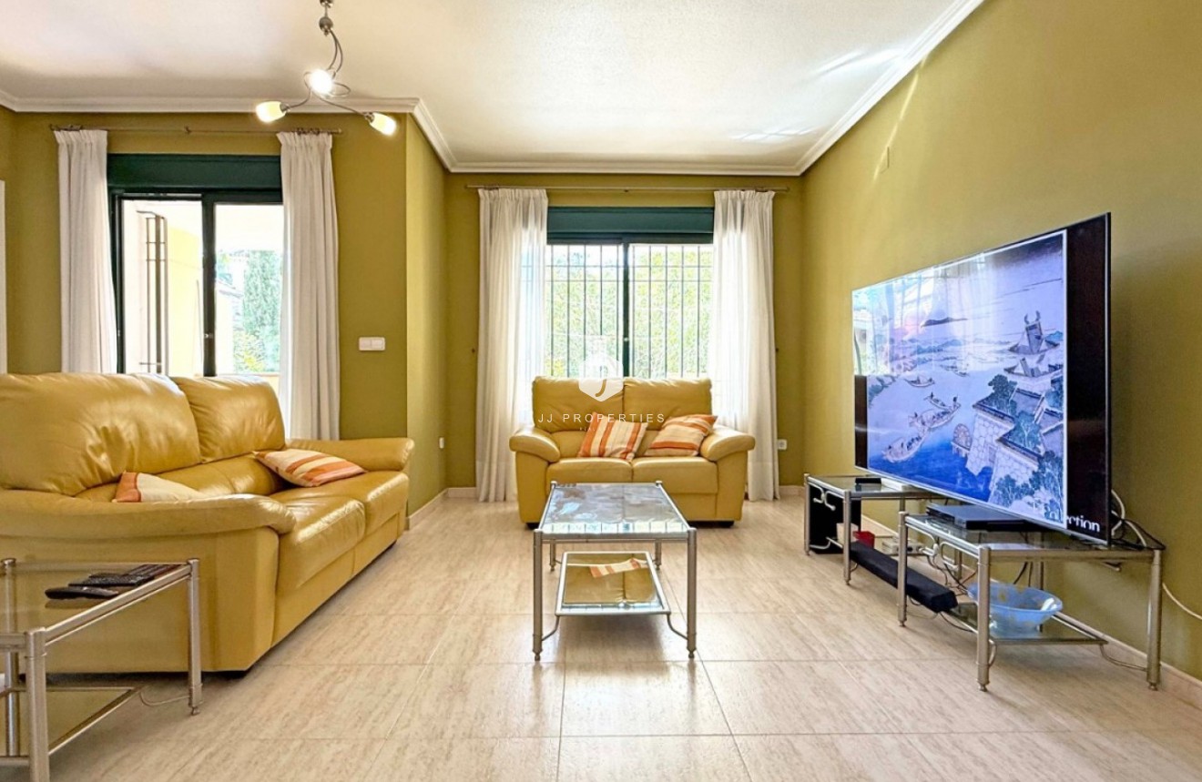 Tweedehands - Appartement / flat -
Orihuela Costa - Costa Blanca