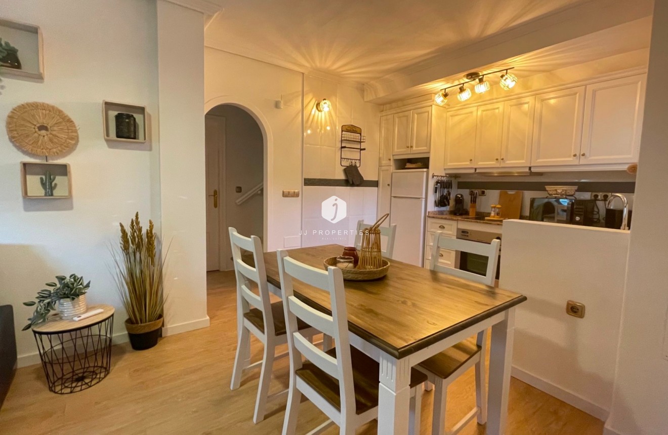 Tweedehands - Chalet -
Orihuela Costa - Costa Blanca