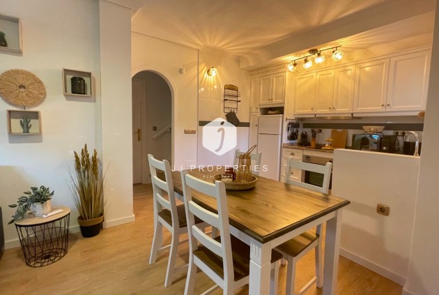 Tweedehands - Chalet -
Orihuela Costa - Costa Blanca