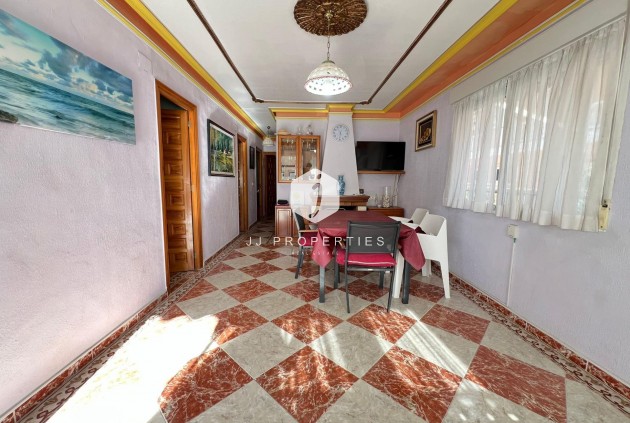 Tweedehands - Chalet -
Torrevieja - La Mata