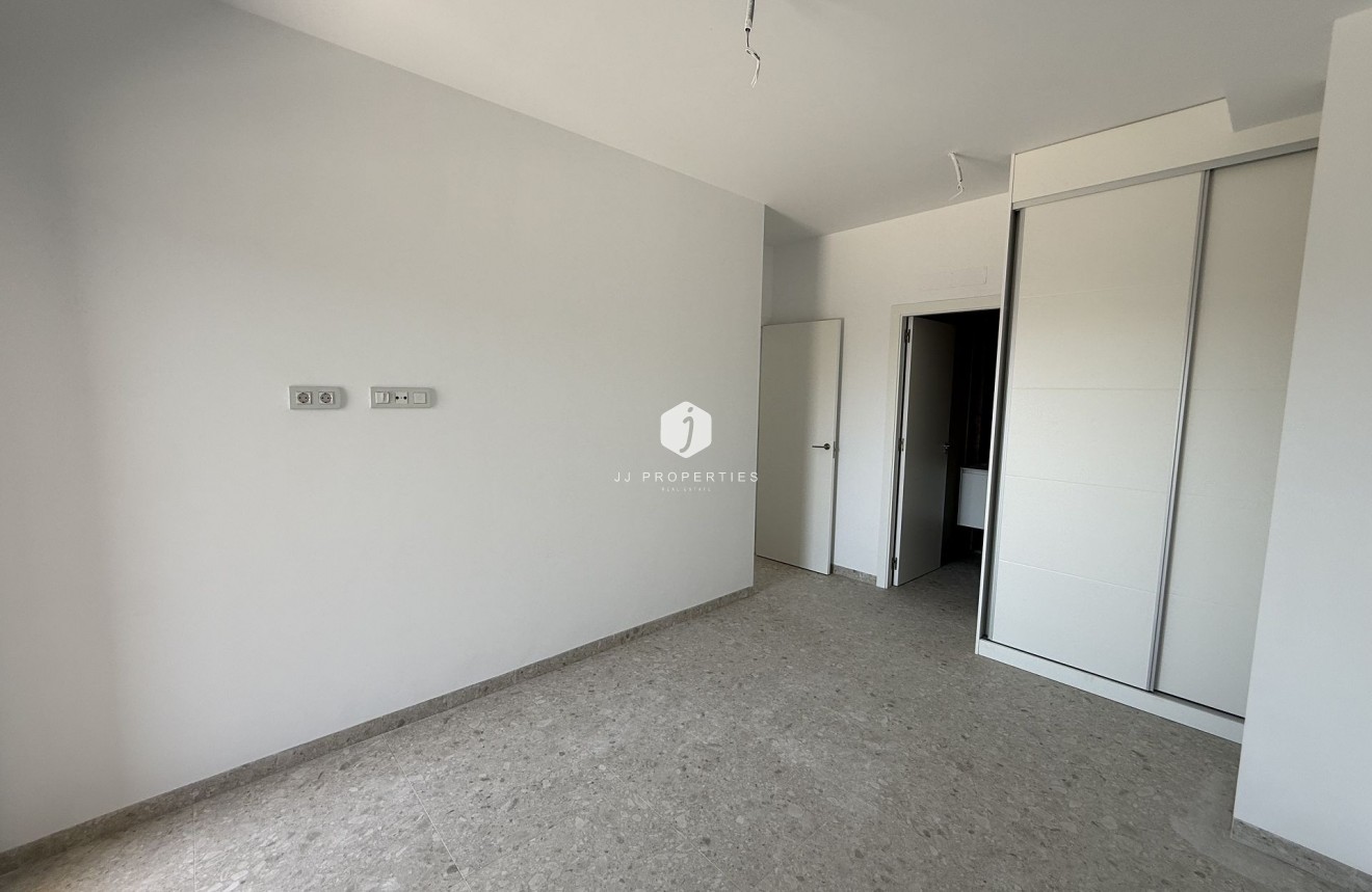 Tweedehands - Penthouse -
San Miguel de Salinas - Inland