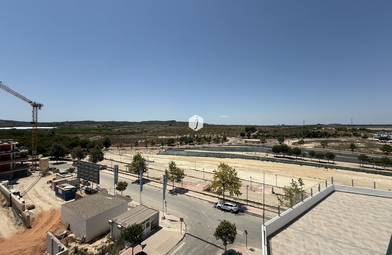 Tweedehands - Penthouse -
San Miguel de Salinas - Inland