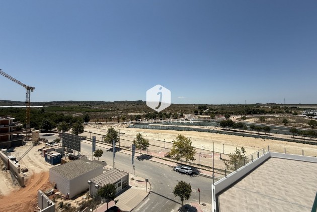 Tweedehands - Penthouse -
San Miguel de Salinas - Inland