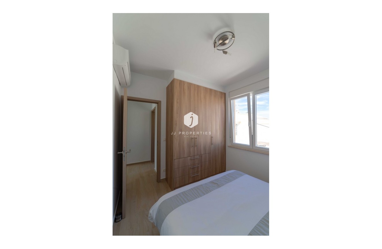 Tweedehands - Villa -
Torrevieja - Costa Blanca