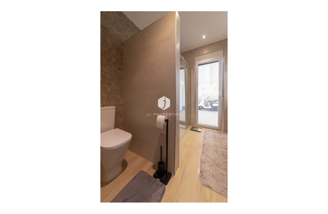 Tweedehands - Villa -
Torrevieja - Costa Blanca