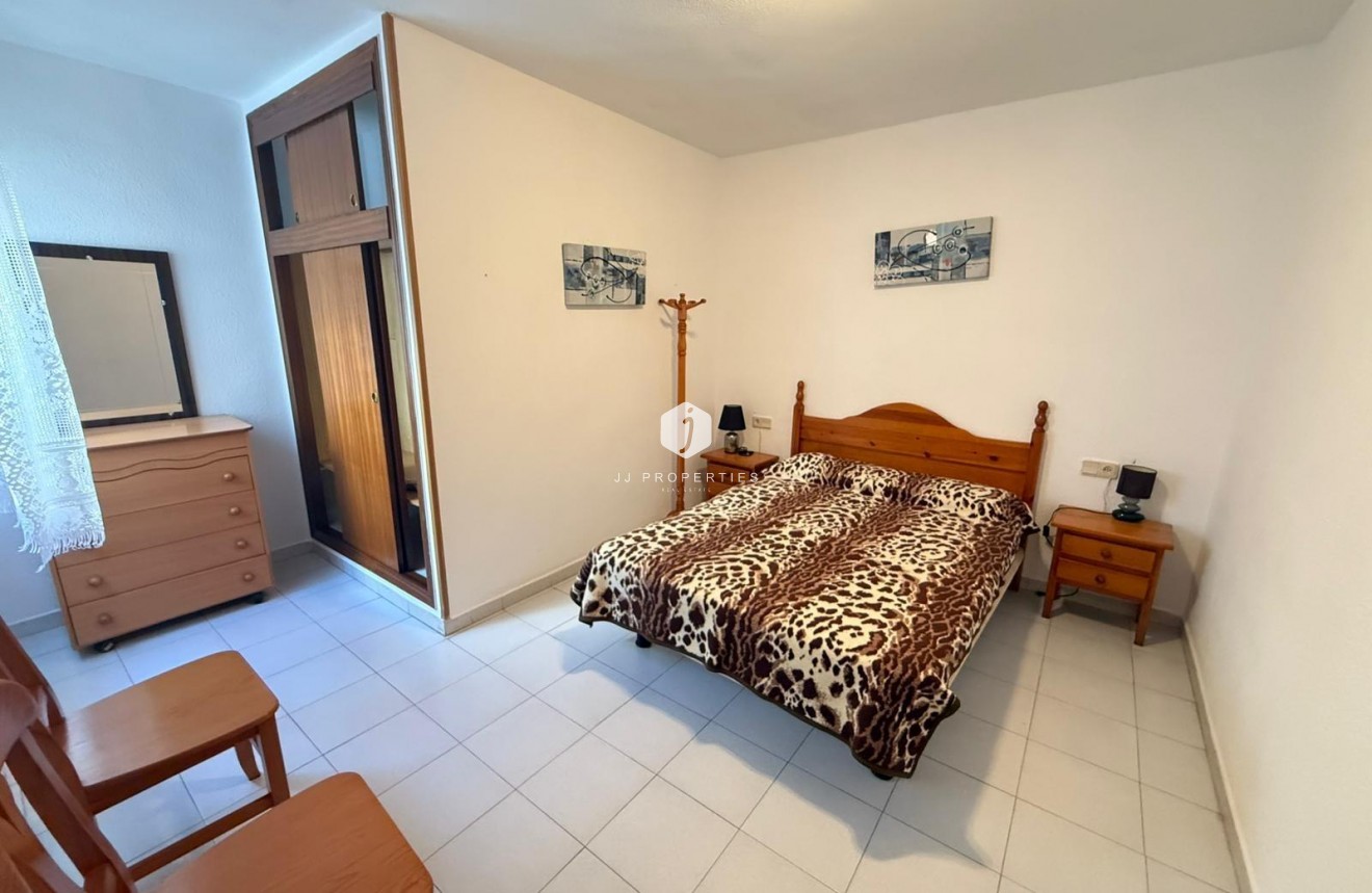 Tweedehands - Appartement / flat -
Torrevieja - Playa del Cura