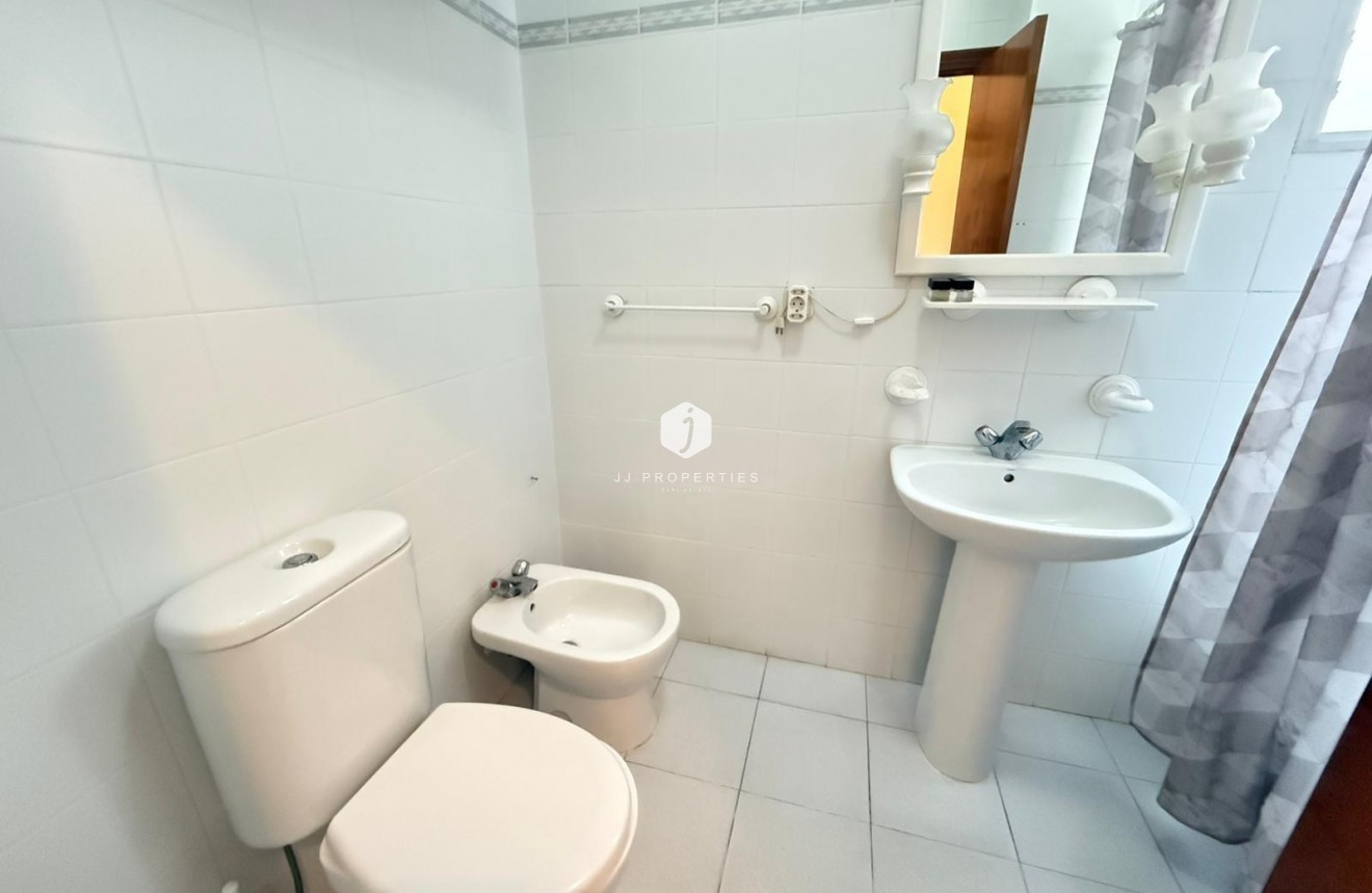 Tweedehands - Appartement / flat -
Torrevieja - Playa del Cura