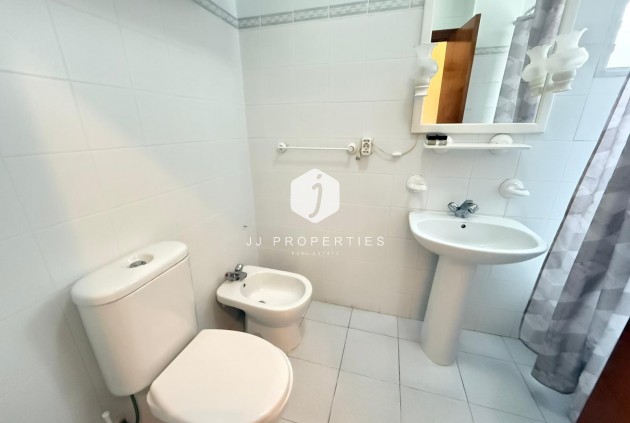 Tweedehands - Appartement / flat -
Torrevieja - Playa del Cura