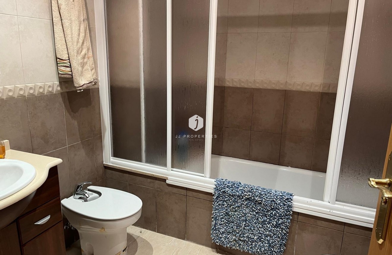 Aus zweiter Hand - Wohnung -
Almoradí