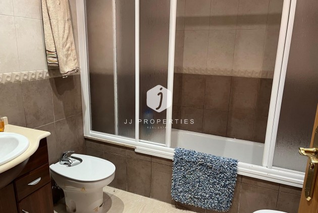 Aus zweiter Hand - Wohnung -
Almoradí