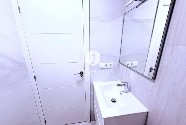 Tweedehands - Chalet -
Orihuela Costa - Las Filipinas