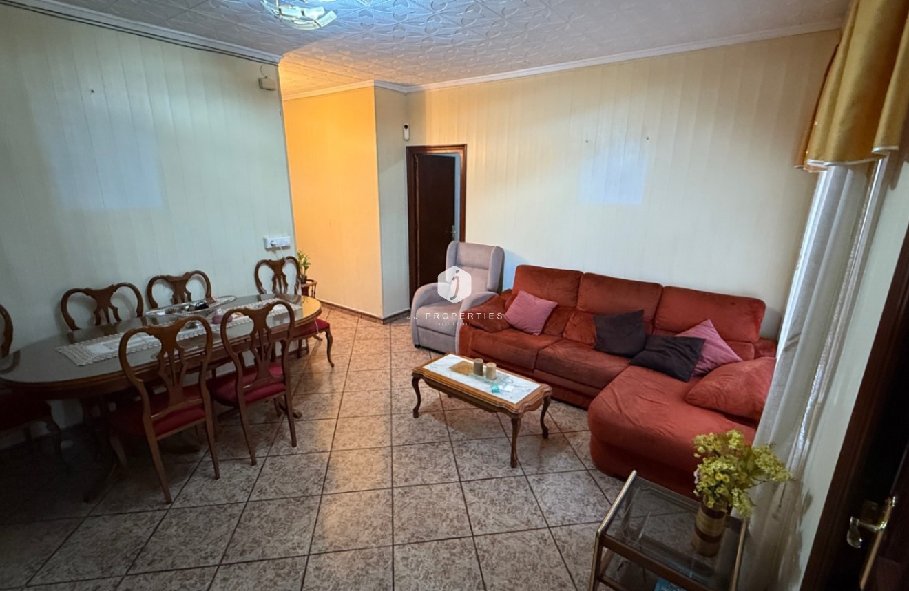 Tweedehands - Chalet -
Torrevieja - Costa Blanca