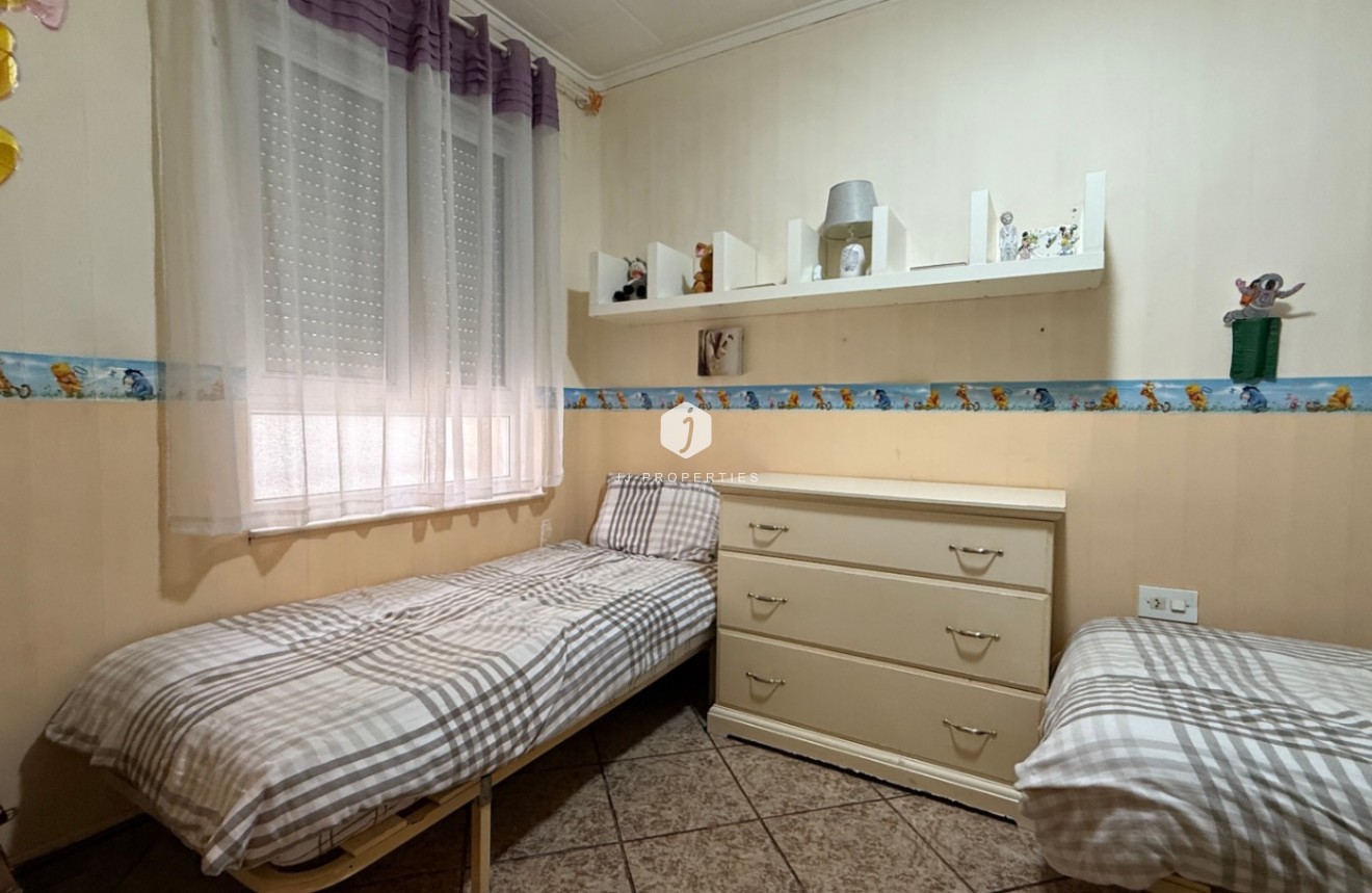 Tweedehands - Chalet -
Torrevieja - Costa Blanca