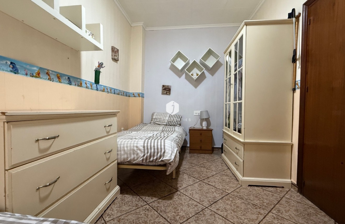 Tweedehands - Chalet -
Torrevieja - Costa Blanca