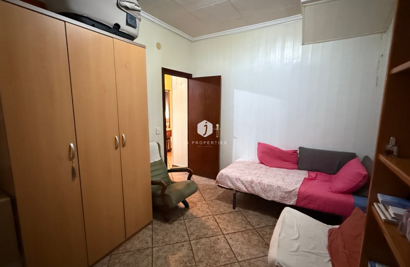 Tweedehands - Chalet -
Torrevieja - Costa Blanca