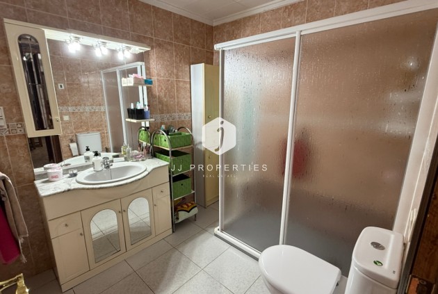 Tweedehands - Chalet -
Torrevieja - Costa Blanca