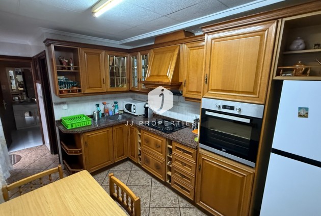 Tweedehands - Chalet -
Torrevieja - Costa Blanca