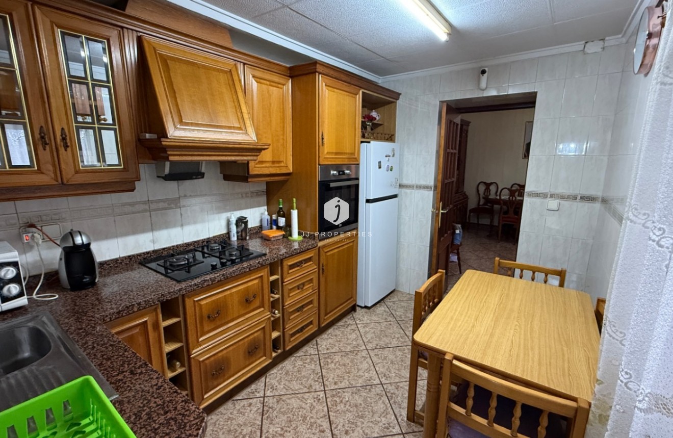 Tweedehands - Chalet -
Torrevieja - Costa Blanca