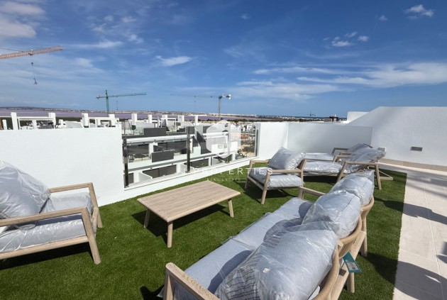 Tweedehands - Appartement / flat -
Torrevieja - Costa Blanca