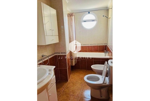 Tweedehands - Appartement / flat -
Torrevieja - El molino