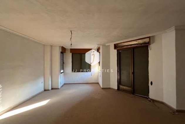 Tweedehands - Chalet -
Catral - Comunidad Valenciana