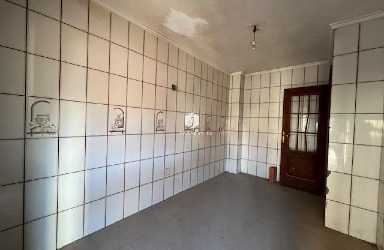 Tweedehands - Chalet -
Catral - Comunidad Valenciana