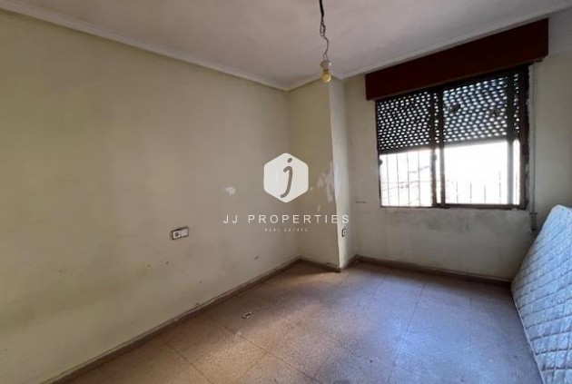 Tweedehands - Chalet -
Catral - Comunidad Valenciana