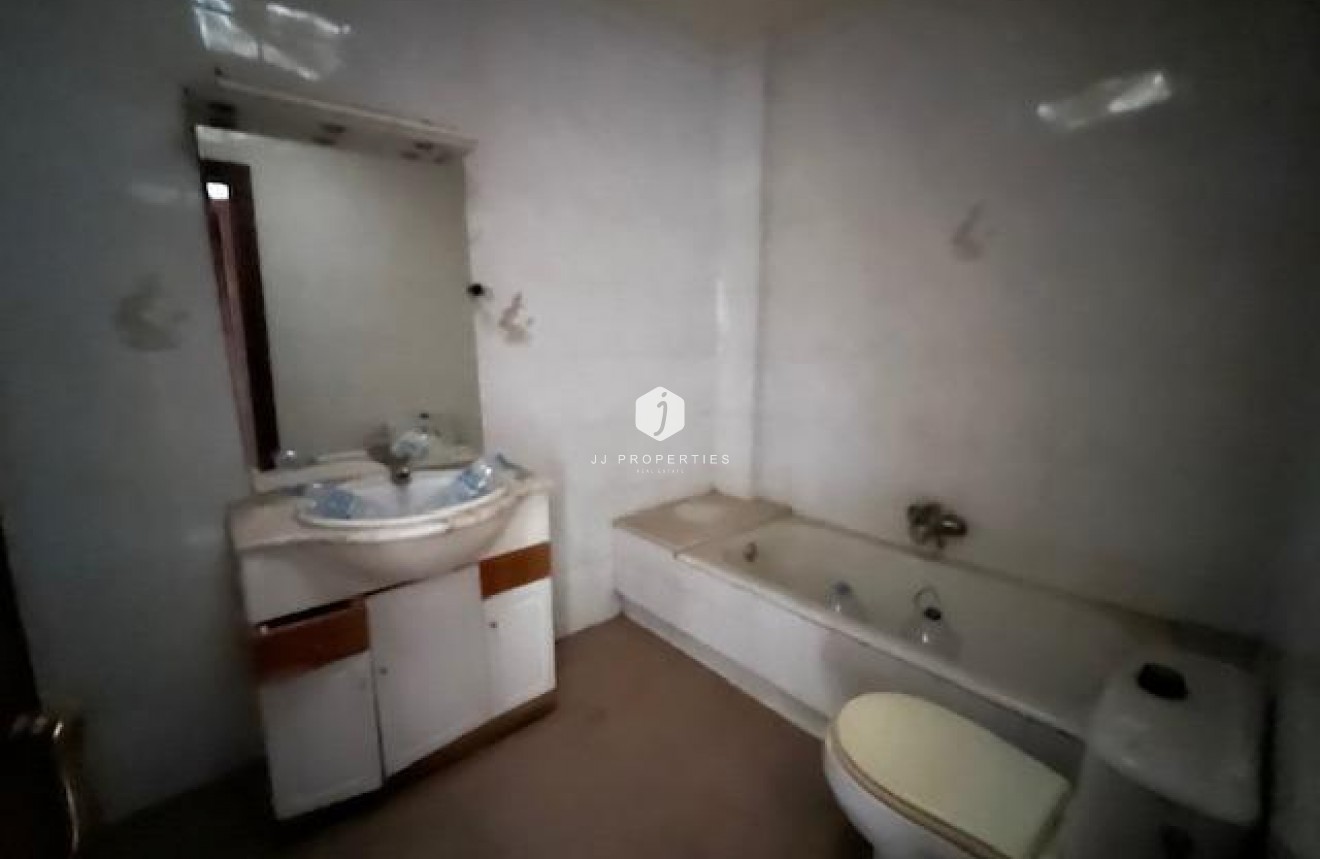 Tweedehands - Chalet -
Catral - Comunidad Valenciana