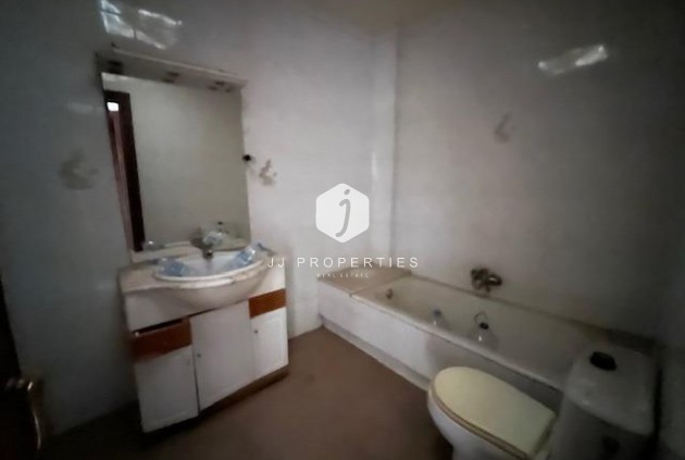 Tweedehands - Chalet -
Catral - Comunidad Valenciana