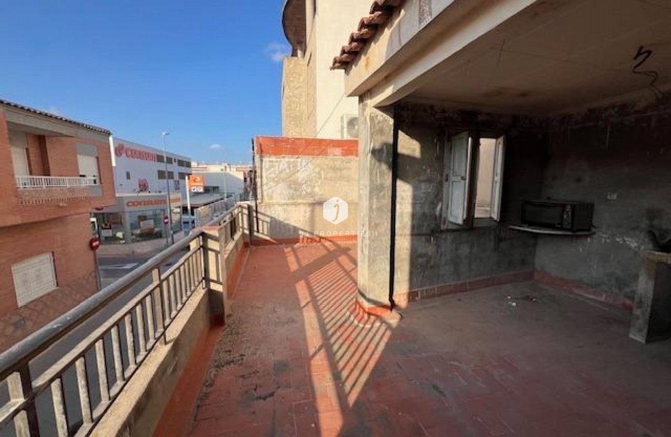 Tweedehands - Chalet -
Catral - Comunidad Valenciana