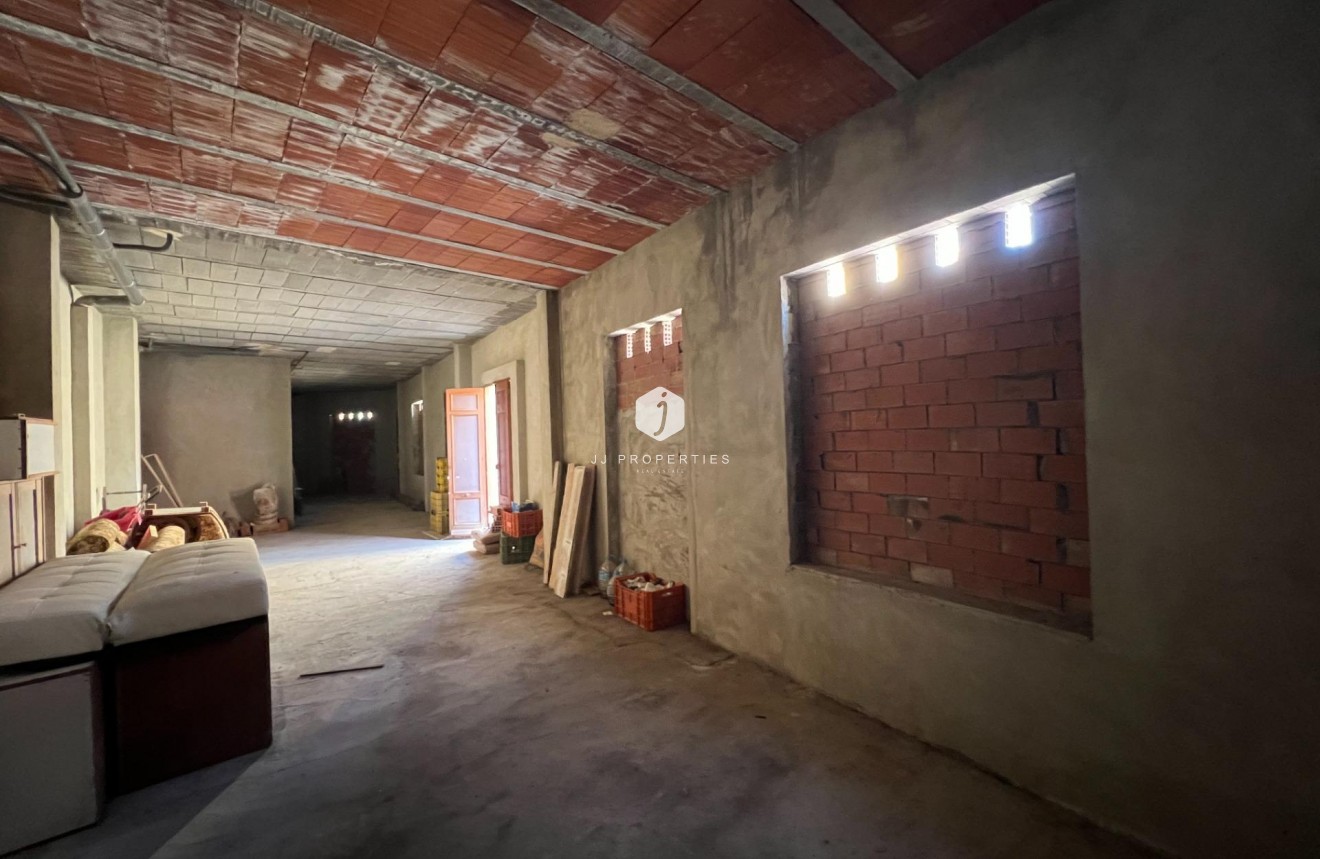 Tweedehands - Chalet -
Catral - Comunidad Valenciana