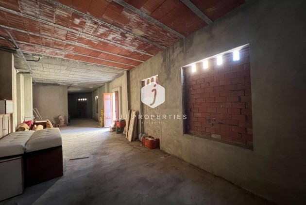 Tweedehands - Chalet -
Catral - Comunidad Valenciana