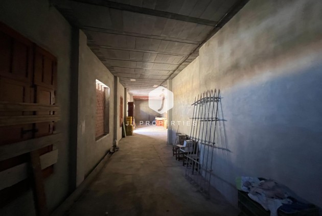 Tweedehands - Chalet -
Catral - Comunidad Valenciana