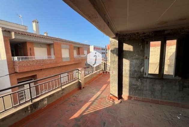 Tweedehands - Chalet -
Catral - Comunidad Valenciana