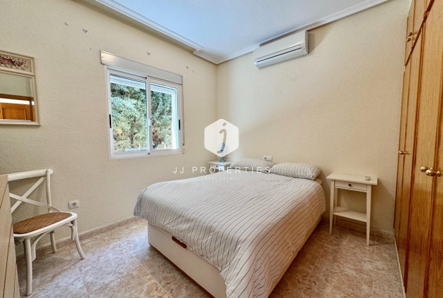 Tweedehands - Villa -
Dolores - Cmno. Escorredor