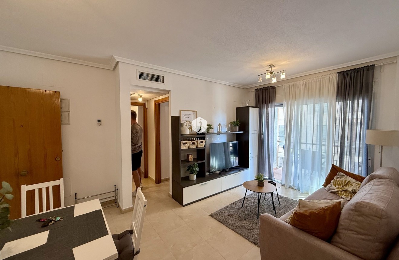 Tweedehands - Appartement / flat -
Torrevieja - Costa Blanca