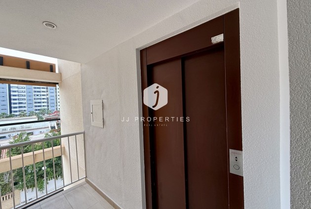 Tweedehands - Appartement / flat -
Torrevieja - Costa Blanca