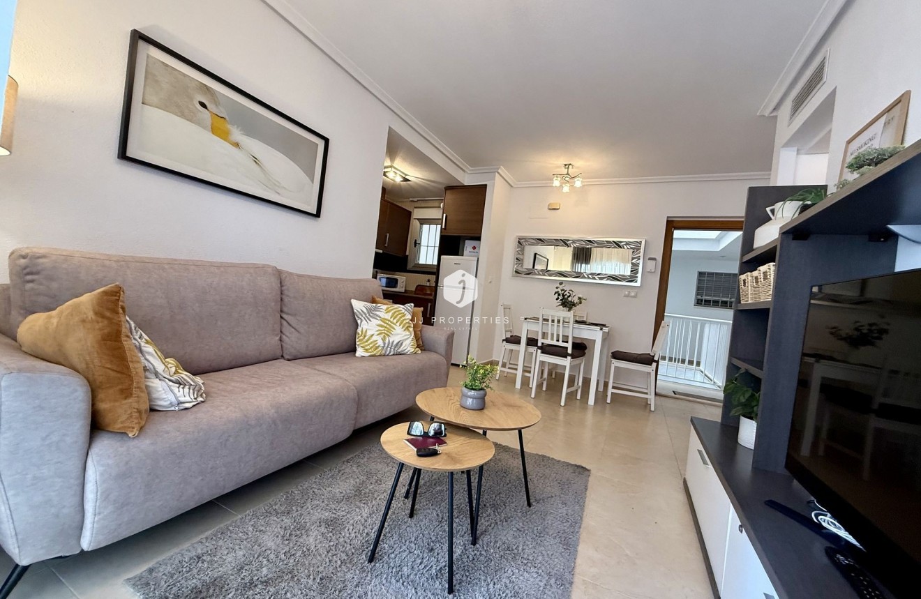 Tweedehands - Appartement / flat -
Torrevieja - Costa Blanca