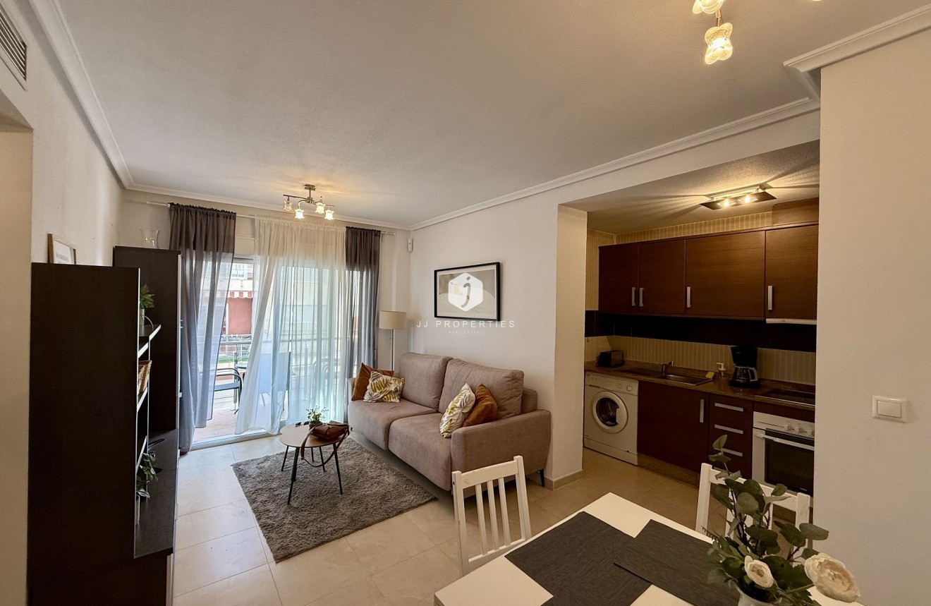 Tweedehands - Appartement / flat -
Torrevieja - Costa Blanca