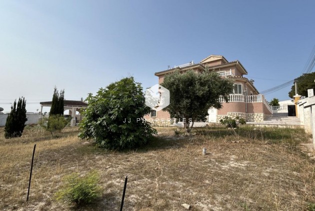 Tweedehands - Villa -
Ciudad Quesada - Costa Blanca