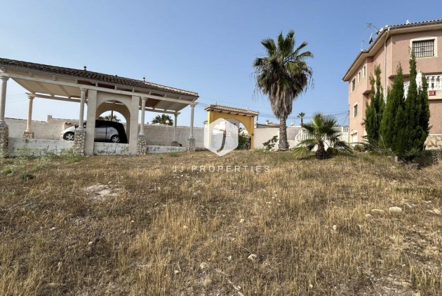 Tweedehands - Villa -
Ciudad Quesada - Costa Blanca