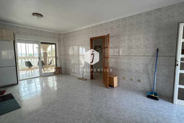 Tweedehands - Villa -
Ciudad Quesada - Costa Blanca