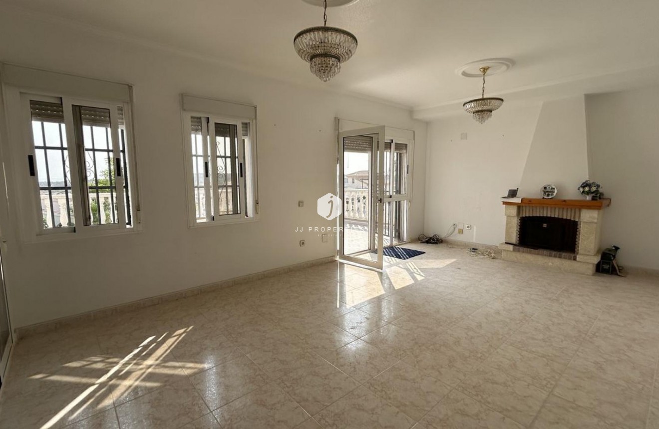 Tweedehands - Villa -
Ciudad Quesada - Costa Blanca