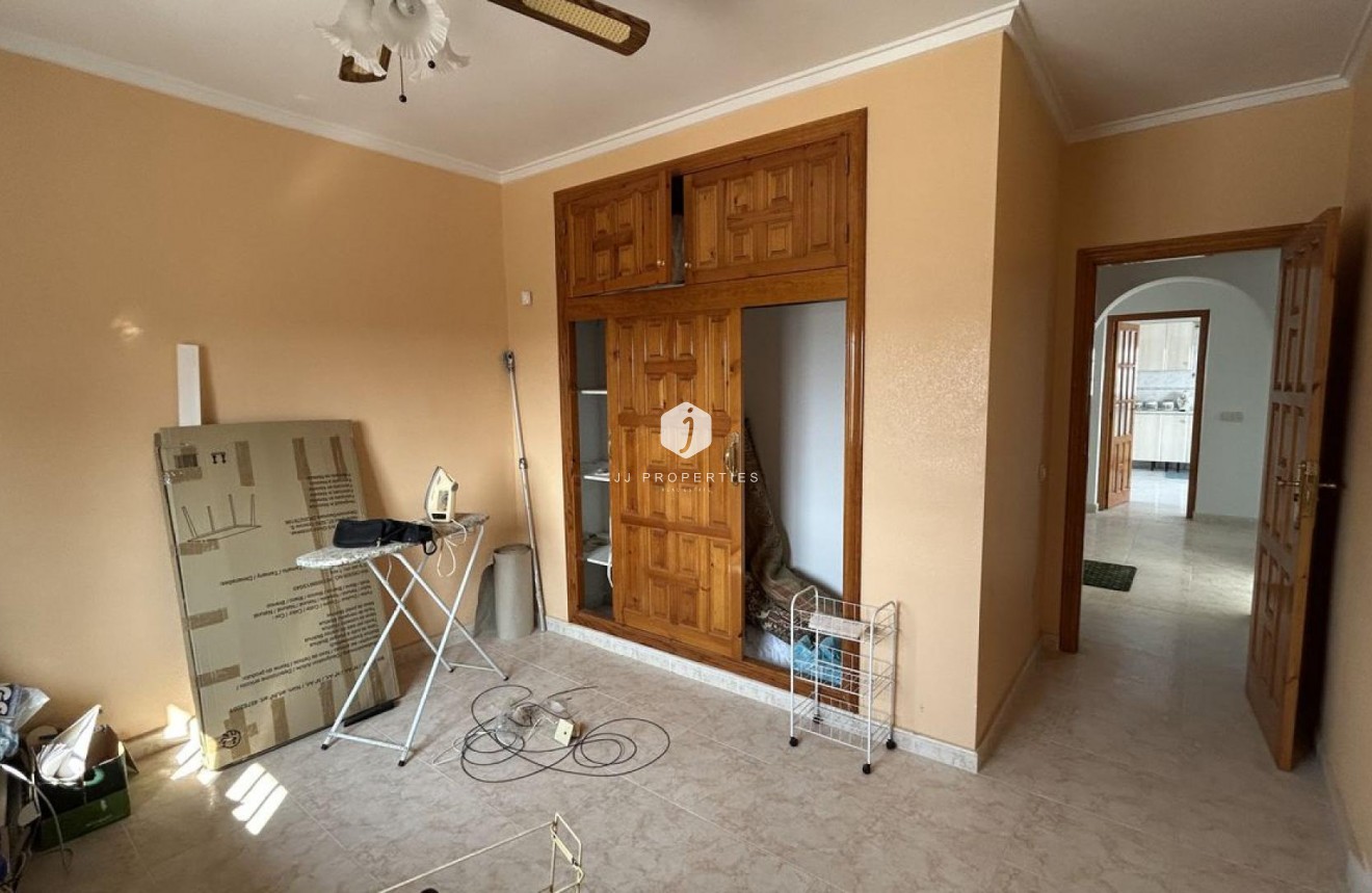 Tweedehands - Villa -
Ciudad Quesada - Costa Blanca