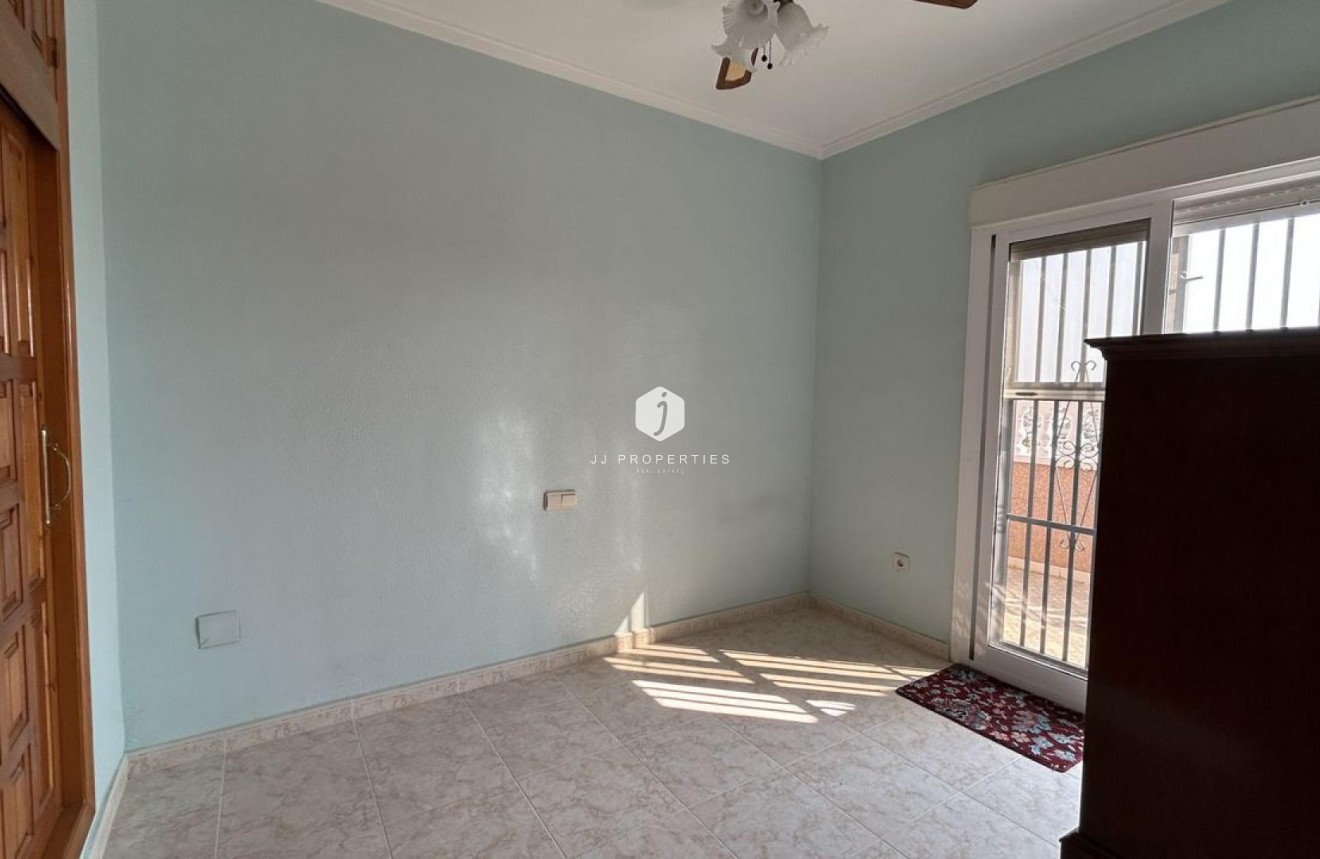 Tweedehands - Villa -
Ciudad Quesada - Costa Blanca